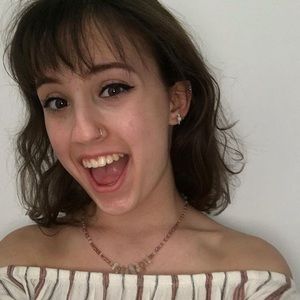 Meet your Posher, Lacy